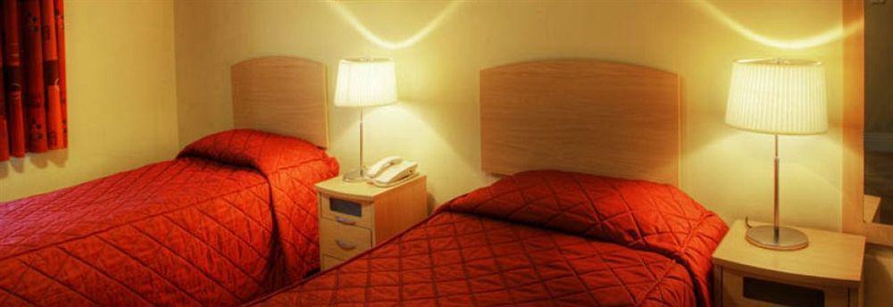 Hotel Breaffy House And 4*